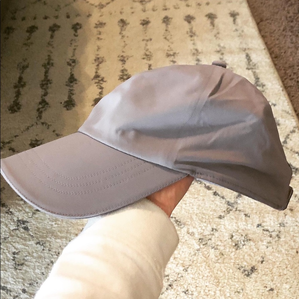 Lululemon adjustable hat